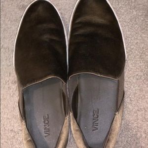 Satin green Vince warren size 9